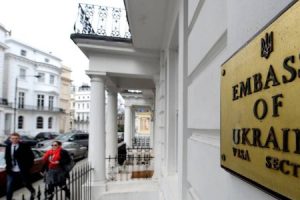 Что делать с недвижимостью в Украине, находясь за рубежом
